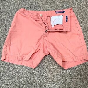 Vineyard Vines 5” inseam coral club shorts, 33” waist